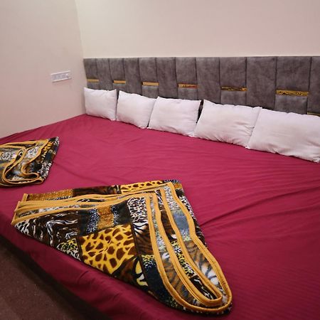 Hotel Shree Kalbhairav Kripa Ujjain Exteriör bild